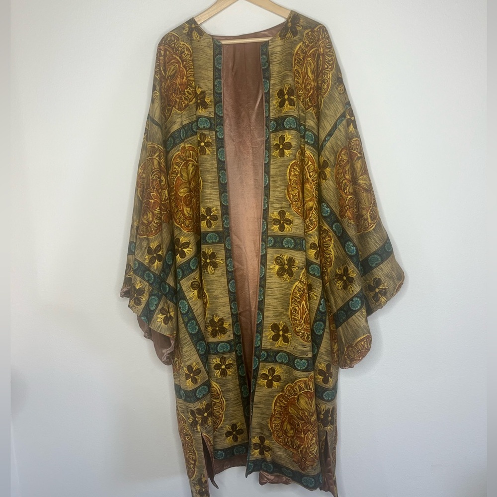 Elegant Multicolor Kimono Jacket - Picture 8 of 14